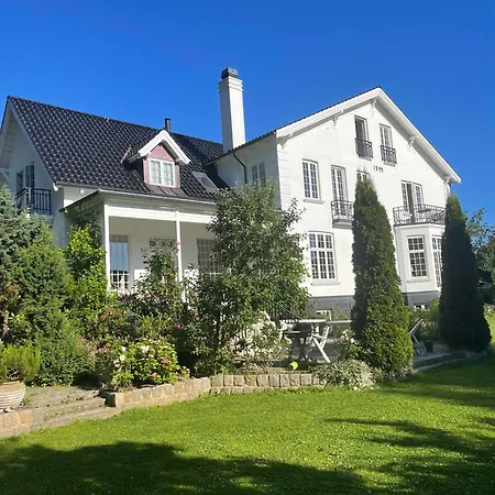 Apartman Eksklusiv Taglejlighed Med Hav- Og Skovudsigt