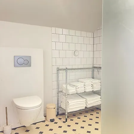Appartamento Eksklusiv Taglejlighed Med Hav- Og Skovudsigt Risskov
