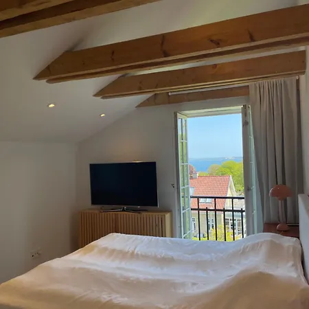 Apartman Eksklusiv Taglejlighed Med Hav- Og Skovudsigt *